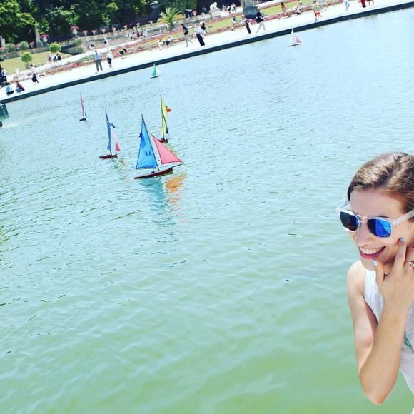 Meet your Posher, Anna - Picture 1 of 1